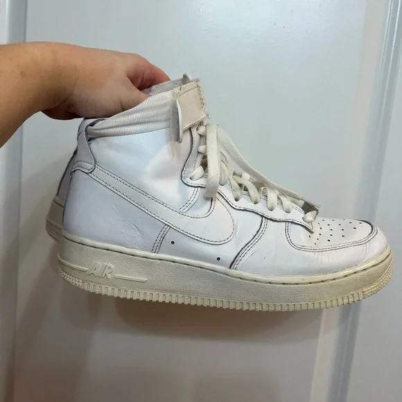 Nike | Shoes | Womens Air Force Ones High Top White And  display picture 3
